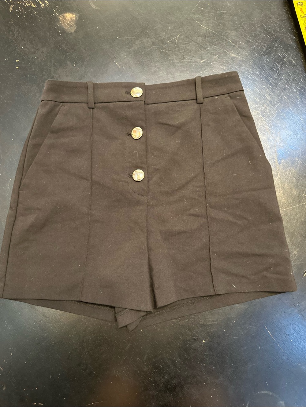 Zara Black High-Waist Button-Front Women’s Shorts